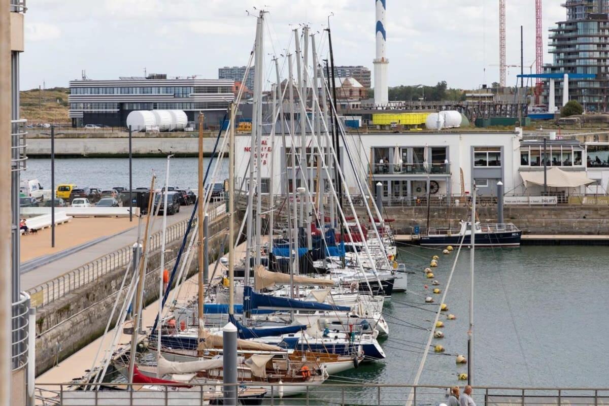 'Blue Sea' - Studio In Ostend With Private Parking Διαμέρισμα Εξωτερικό φωτογραφία